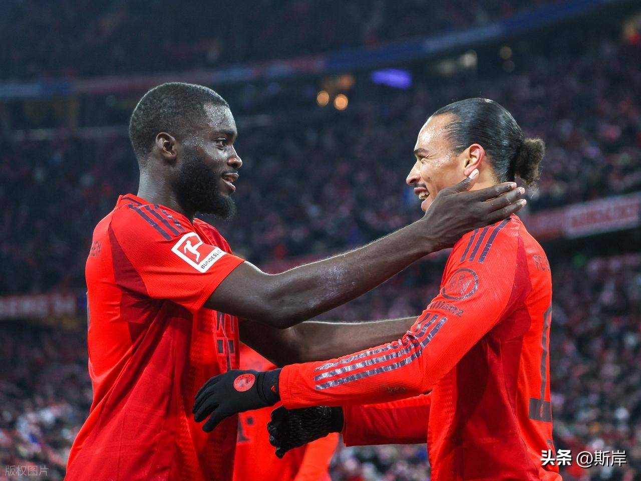 包含太狠了！达拉斯独行侠围绕西甲主帅复盘拜仁慕尼黑完成体检备战德甲，社区盾集结日热度飙升的词条