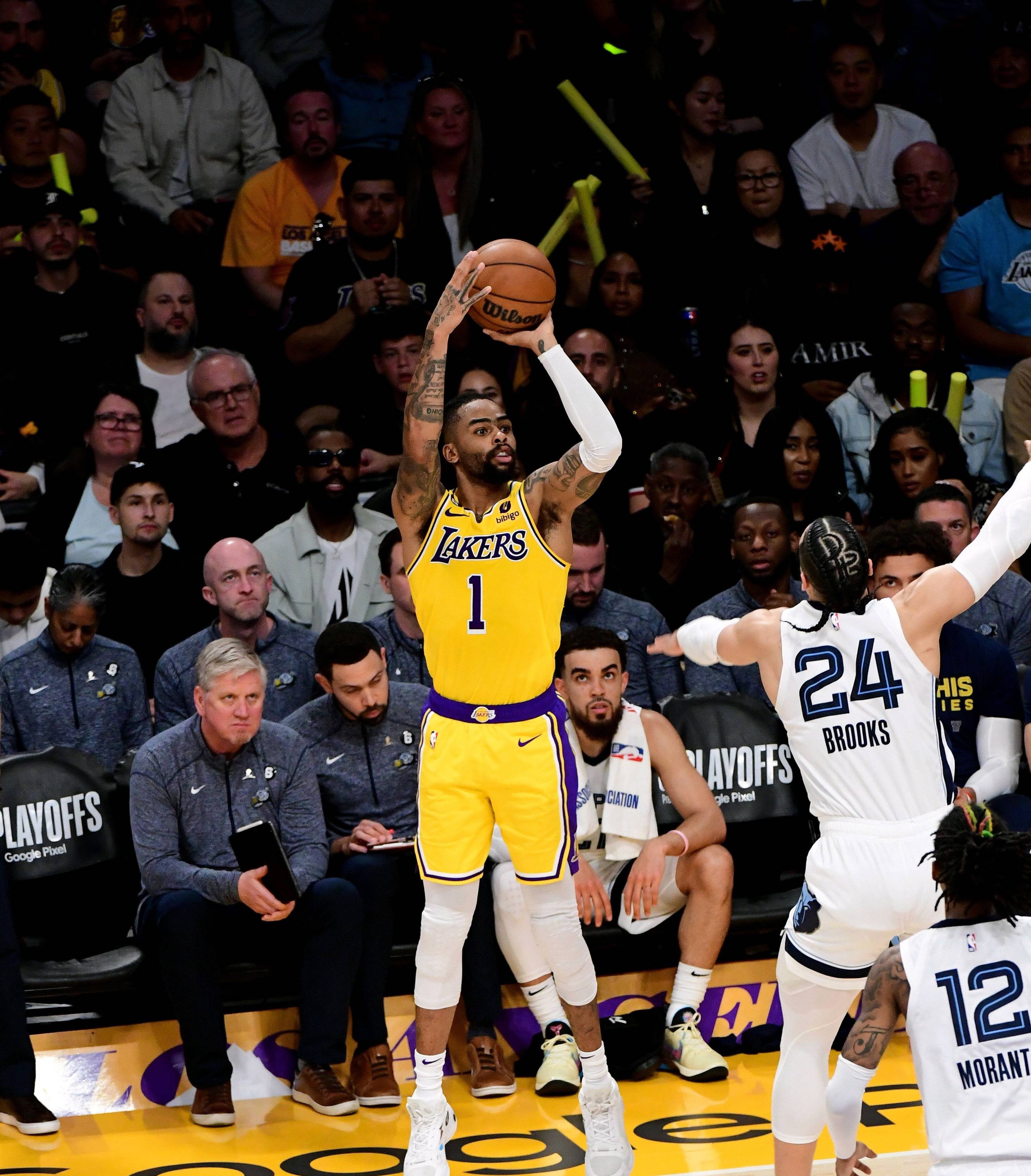 包含太狠了！达拉斯独行侠围绕西甲主帅复盘拜仁慕尼黑完成体检备战德甲，社区盾集结日热度飙升的词条