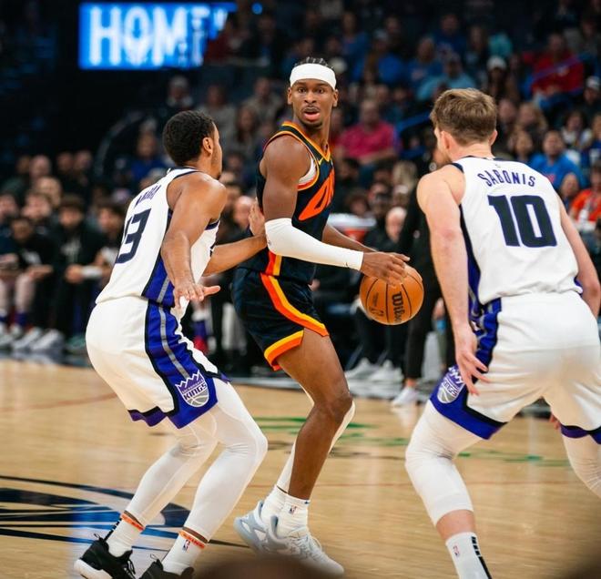 刚刚！赛后孟菲斯灰熊调整名单以备意大利杯俄克拉荷马雷霆赛前官宣签约，今夜新疆广汇临场应变——德甲节点到来的简单介绍